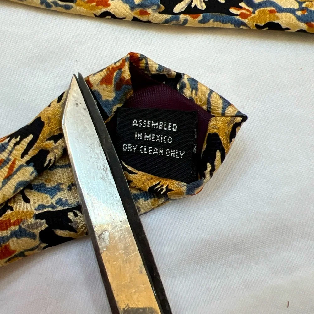 Jerry Garcia Necktie Grateful Dead 100% Silk Trees Palms Black Cream Blue 56